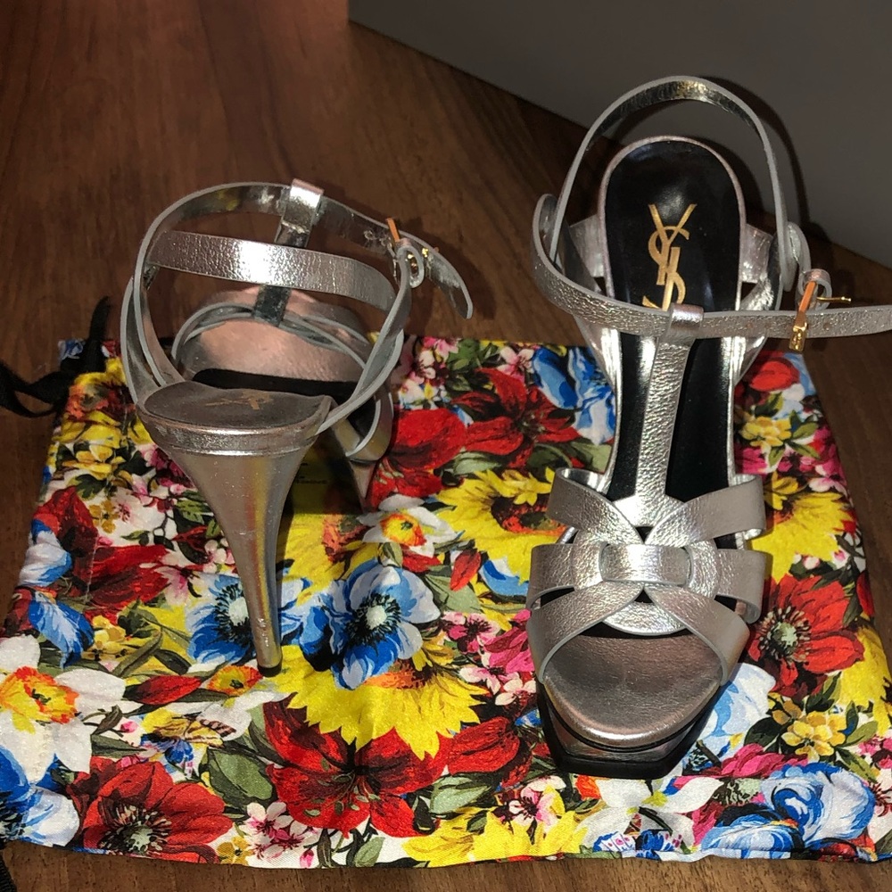 Saint Laurent Tribute Sandal